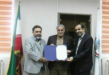 ضیایی سرمربی تیم فوتبال ناشنوایان شد
