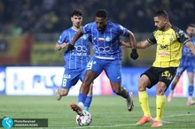 نازون: در 100 متری مان انفجار رخ داد/ جنگ تمام شود، به استقلال برمی‌گردم