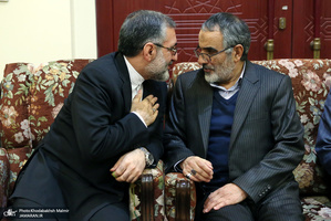 حاشیه های تجدید میثاق رئیس قوه قضائیه و مسئولان عالی قضایی با آرمان‌های امام خمینی(س)