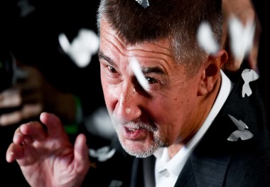 ادامه ظهور «ترامپ های اروپایی» و خطر موج سواری پوپولیستی

