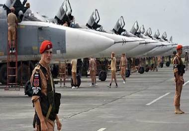 سرنگونی 16 پهپاد توسط ارتش روسیه/ تنگ تر شدن حلقه محاصره داعش در بادیه سوریه/
گشودن گذرگاه های انسانی همزمان با نزدیک شدن به نبرد بزرگ ادلب