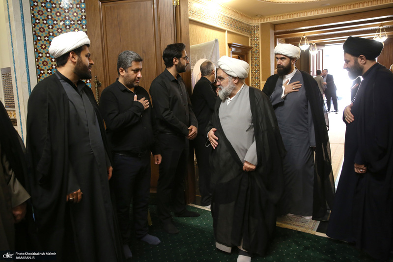 مراسم بزرگداشت محمد علی جماعتی در حسینیه شماره 2 جماران - 1