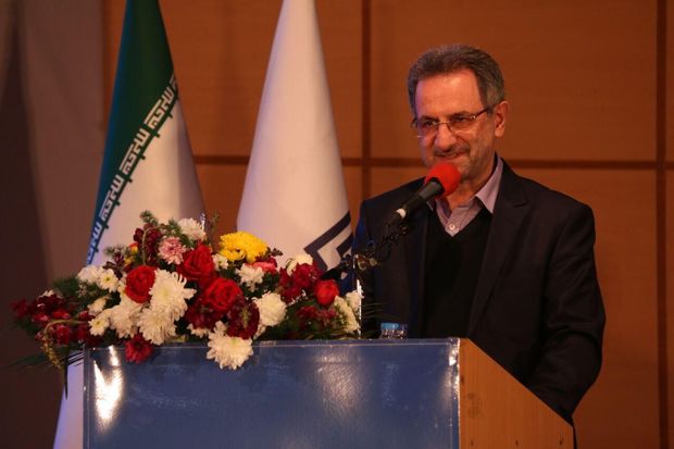استاندار: ۱۲ هزار کلاس درس در تهران کم داریم
