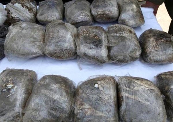 کشف بیش از 100 کیلوگرم مواد مخدر در محورهای خوزستان