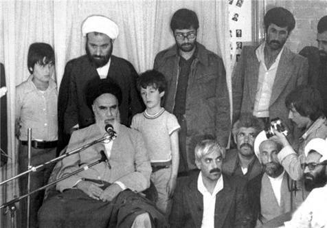 ماقاله المفکرون حول عشرة الفجر والثورة الاسلامیة