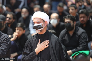 مراسم شهادت امام جعفر صادق(ع) با حضور آیت الله العظمی وحید خراسانی