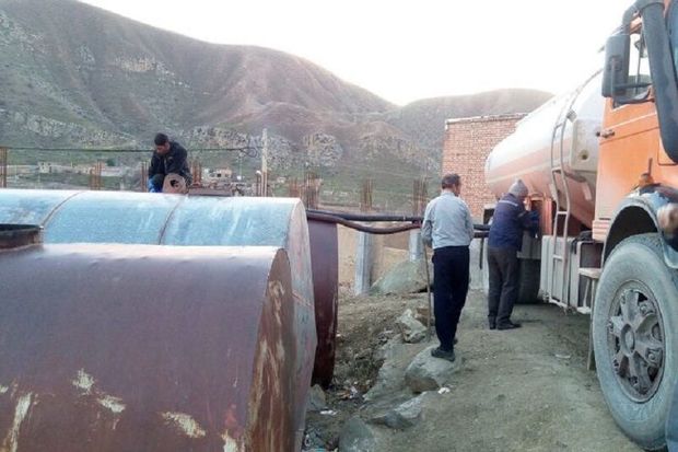 ۲۱ میلیون لیتر نفت سفید در روستاهای کردستان توزیع شد