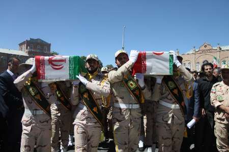پیکر پاک 2 شهید مرزبانی در ارومیه تشییع شد