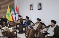 حضور فرزندان حضرت آیت‌الله خامنه‌ای در دفتر حزب‌الله لبنان به منظور ابلاغ پیام رهبر انقلاب (3)