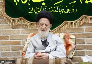 آیت‌الله‌العظمی شبیری زنجانی: کسی که روحانی است نباید به دنبال حواشی یا فعالیت اقتصادی برود؛نباید رفتاری که زیّ طلبگی شمرده نمی‌شود از او سر بزند؛ امروزه به این توجه نمی‌شود/علمای ما به اخلاقیات توجه ویژه داشتند؛مردم به همین دلیل به آنها احترام می‌گذاشتند