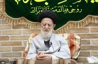 عمامه گذاری جمعی از طلاب به دست آیت‌الله‌العظمی شبیری زنجانی (1)