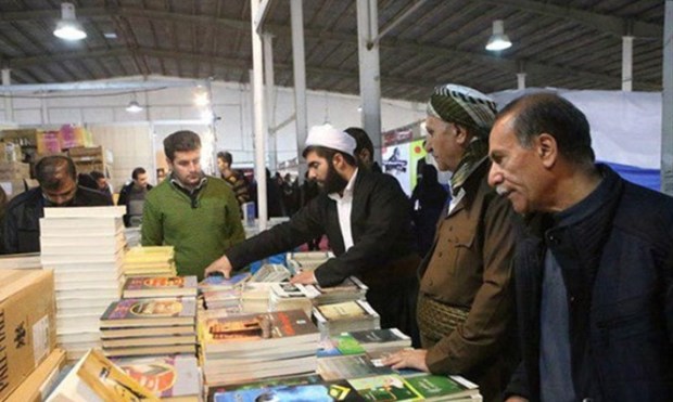 15 هزار و 125 جلد کتاب از ناشران بومی کردستان خریداری شد