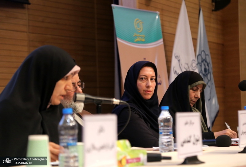 نشست «چالش های حقوق زنان در فقه» در مشهد