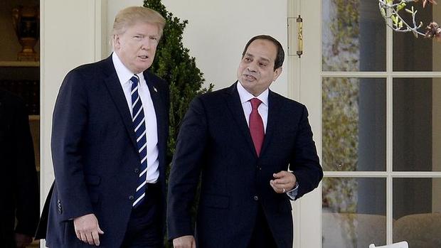 گفت‌و‌گوی تلفنی روسای‌جمهور آمریکا و مصر در پی تنش دیپلماتیک اخیر