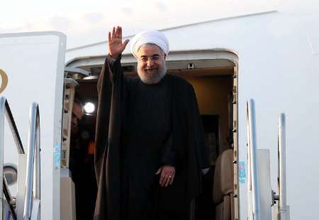 رئیس جمهوری مشهد را به مقصد تهران ترک کرد