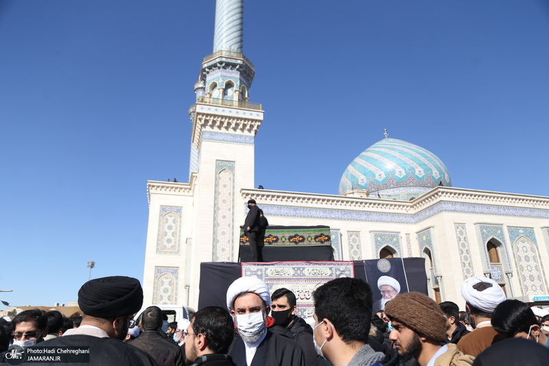 مراسم تشییع آیت الله العظمی صافی گلپایگانی (ره) در قم -1