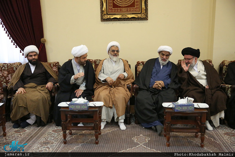 حاشیه تجدید میثاق هیأت رئیسه و اعضای مجلس خبرگان رهبری با آرمان های امام خمینی (س)