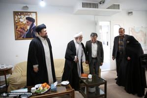 دیدار اعضای شورای مرکزی حزب موتلفه اسلامی با سید حسن خمینی