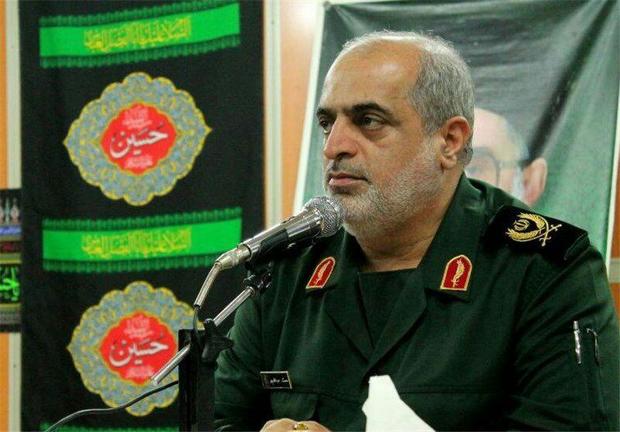 اتحاد ارتش و سپاه مانع تعرضات دشمنان به جمهوری اسلامی می شود