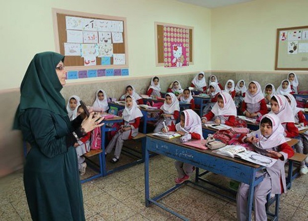 خراسان رضوی با کمبود 13 هزار و 800  معلم مواجه است
