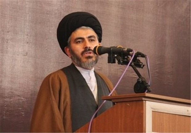 ایران پرچم دار توحید و اسلام در جهان است