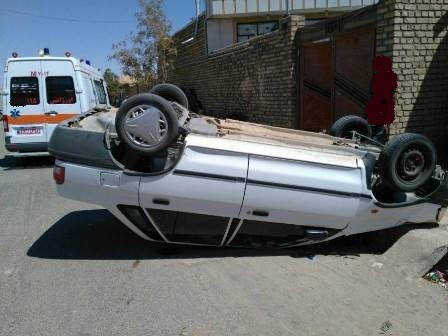 واژگونی خودرو در شیراز 5 مصدوم برجای گذاشت