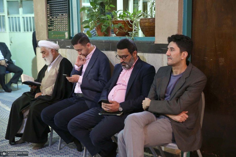 مراسم رونمایی از کتاب کارگزار صدیق در حسینیه جماران