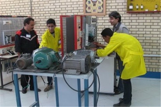 890 کارگر صنعتی در آذربایجان غربی آموزش مهارتی دریافت کردند