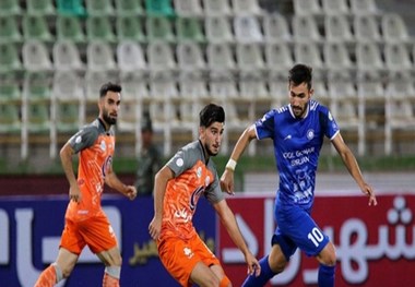 حضور بازیکن سایپا برای مذاکره در باشگاه پرسپولیس 
