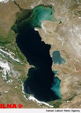 بهتر است آقای روحانی از شعارهای مردم پسند دست بردارد  طرح انتقال آب خزر به کویر در کنوانسیون‌های بین‌المللی هم پذیرفته نیست  عوارض این اقدام بسیار خطرناک است