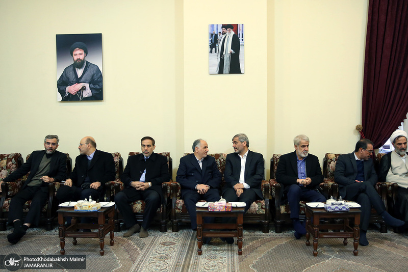 حاشیه های تجدید میثاق رئیس قوه قضائیه و مسئولان عالی قضایی با آرمان‌های امام خمینی(س)