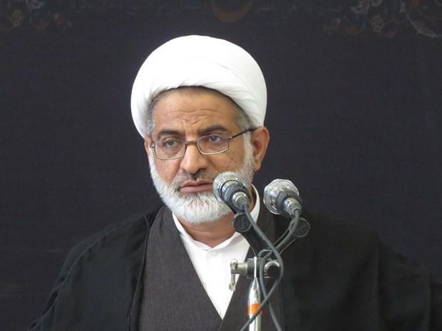 امام جمعه کنگان:پیوند با محرم عامل شکست ناپذیری ملت ایران است