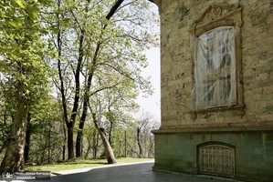 خسارات برجاى مانده از جنگ رمضان در كاخ سعد آباد