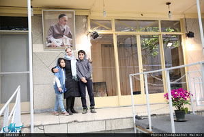بازدید گردشگران نوروزی از بیت امام خمینی (س) در جماران 
