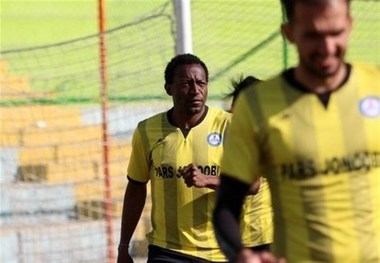 زمان حضور مهاجم کامرونی در تمرینات سپیدرود مشخص شد
