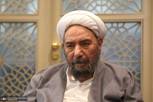 خاکسپاری پیکر حجت الاسلام و المسلمین سید محمود دعایی در حرم امام خمینی (س)