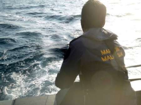 قایق مهاجران اندونزی با 40 سرنشین در آب های مالزی غرق شد
