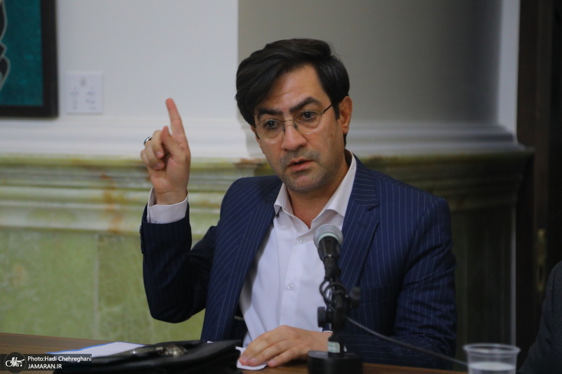 محفل ادبی با حضور استاد مجاهدی در مجتمع یادگار امام (س) قم