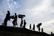 نخست وزیر بنگلادش خواستار فشار بر دولت میانمار شد