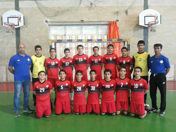 تیم هندبال خردسالان کهگیلویه وبویراحمد قهرمان رقابتهای منطقه هفت کشور شد