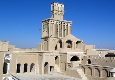 سرپرست فرمانداری ابرکوه : مجموعه تاریخی پردیسان آماده بهره برداری است