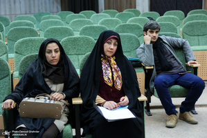 پیش همایش نقد و واکاوی آثار مرتبط با زندگینامه امام خمینی(س)-2