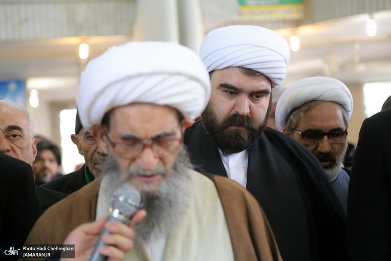 مراسم تشییع و خاکسپاری همشیره مرحوم آیت الله شهاب الدین اشراقی