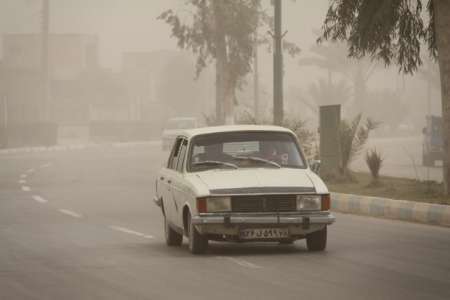 گرد و غبار برای دومین روز متوالی دید افقی را در قصرشیرین کاهش داد