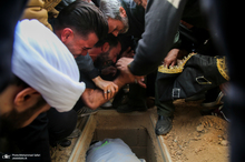 حال و هوای قطعه شهدای بهشت زهرا (س) در آخرین پنجشنبه سال