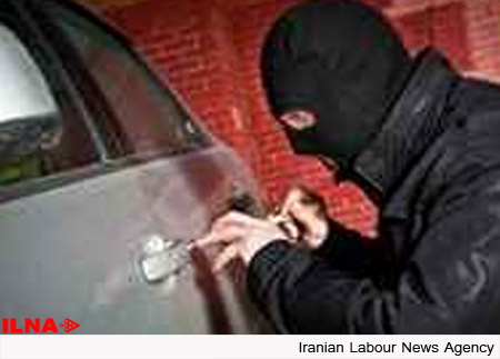 سرقت خودروهای لوکس با شگرد جدید  دستگیری باند&quot;امین&quot; و همدستانش در تهران