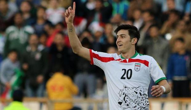 سردار، همچون همیشه با اقتدار برای پرچم مقدس ایران عزیز بجنگ