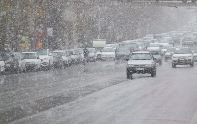 بارش نخستین برف زمستانی در شهر قزوین