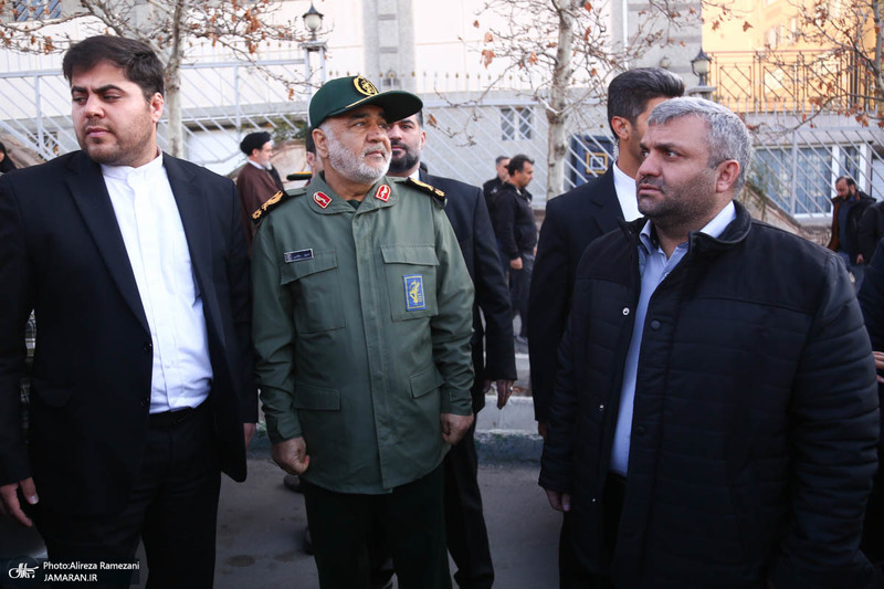 تشییع پیکر شهدای مدافع حرم در شهرک شهید محلاتی