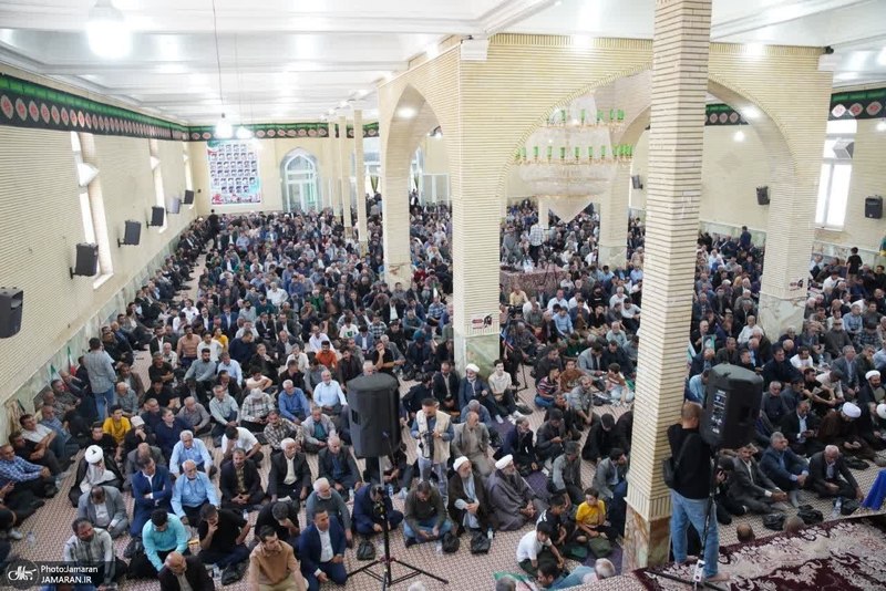 مراسم سی و هفتمین سالگرد بزرگداشت امام خمینی (س) در روستای خیارج استان قزوين